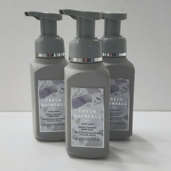 3 Bath & Body Works FRESH RAINFALL Foaming Hand Soap - Picture 3 of 7